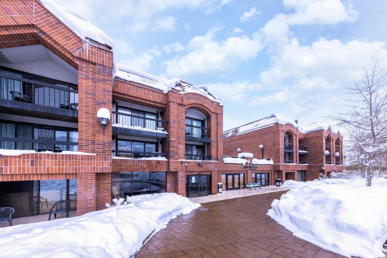 Raintree'S Park Plaza Park Stadt Exterior foto